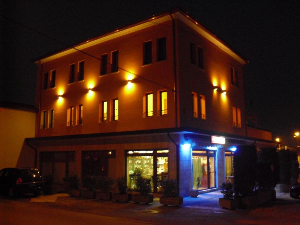 Bed and Breakfast Alloggi Laguna Мальконтента Экстерьер фото